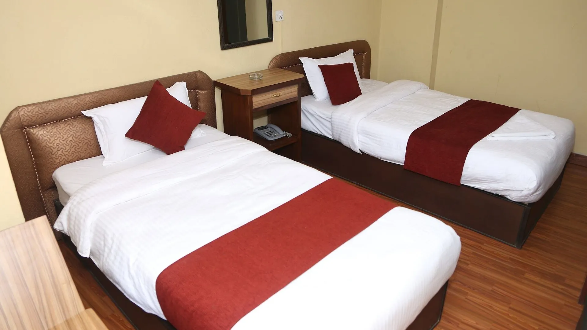 Hotel Holy Temple Tree & Chautari Cafe Katmandu